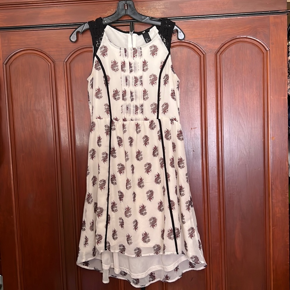 H&M White Cream Paisley & Black Lace Skater Dress Size 4